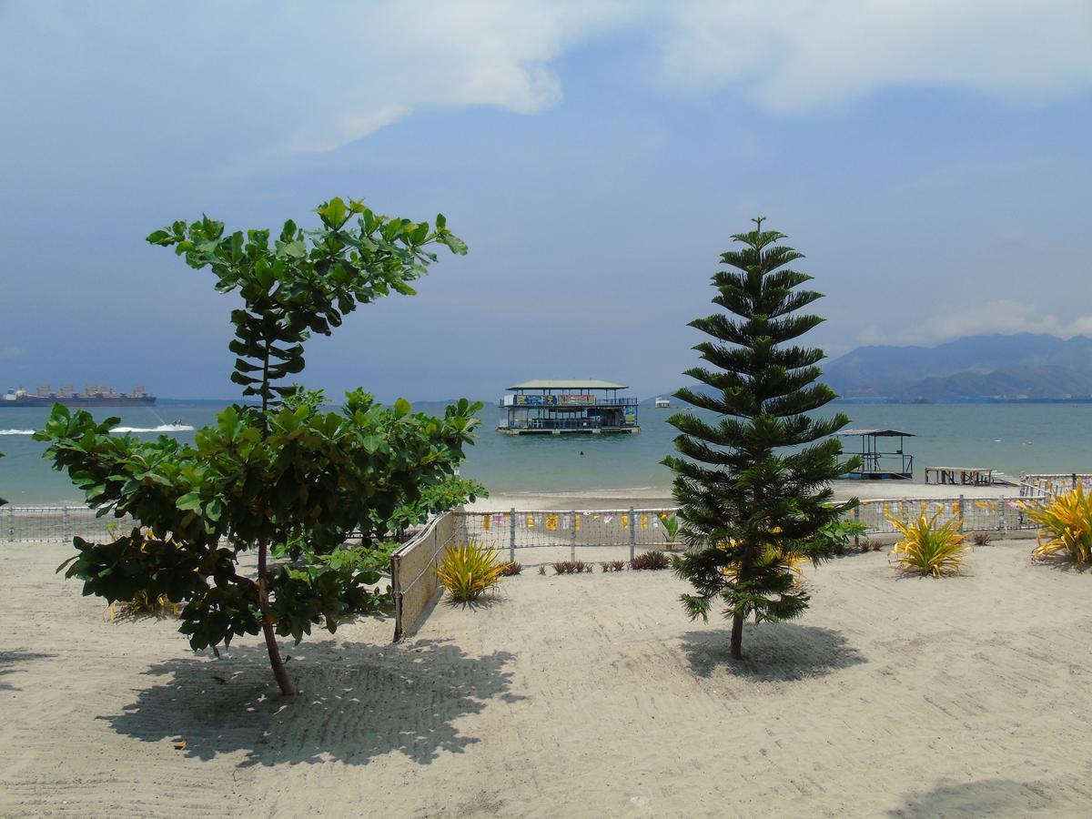 Blue Rock Resort Olongapo Esterno foto