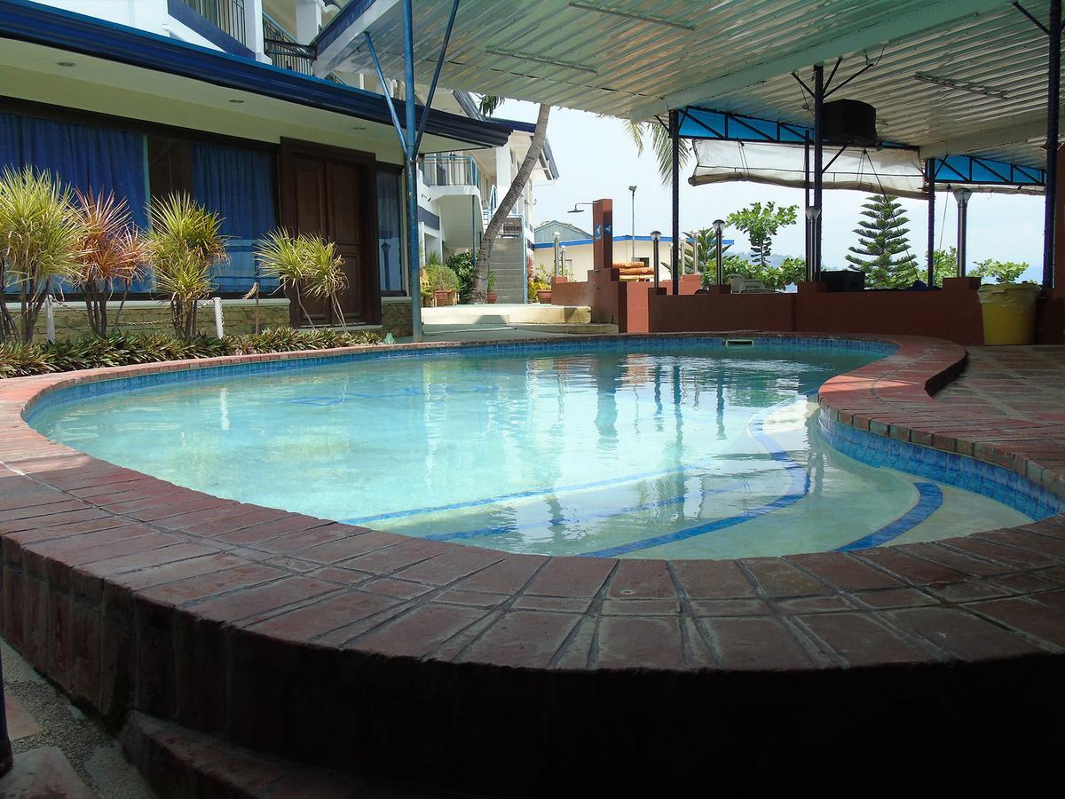 Blue Rock Resort Olongapo Esterno foto