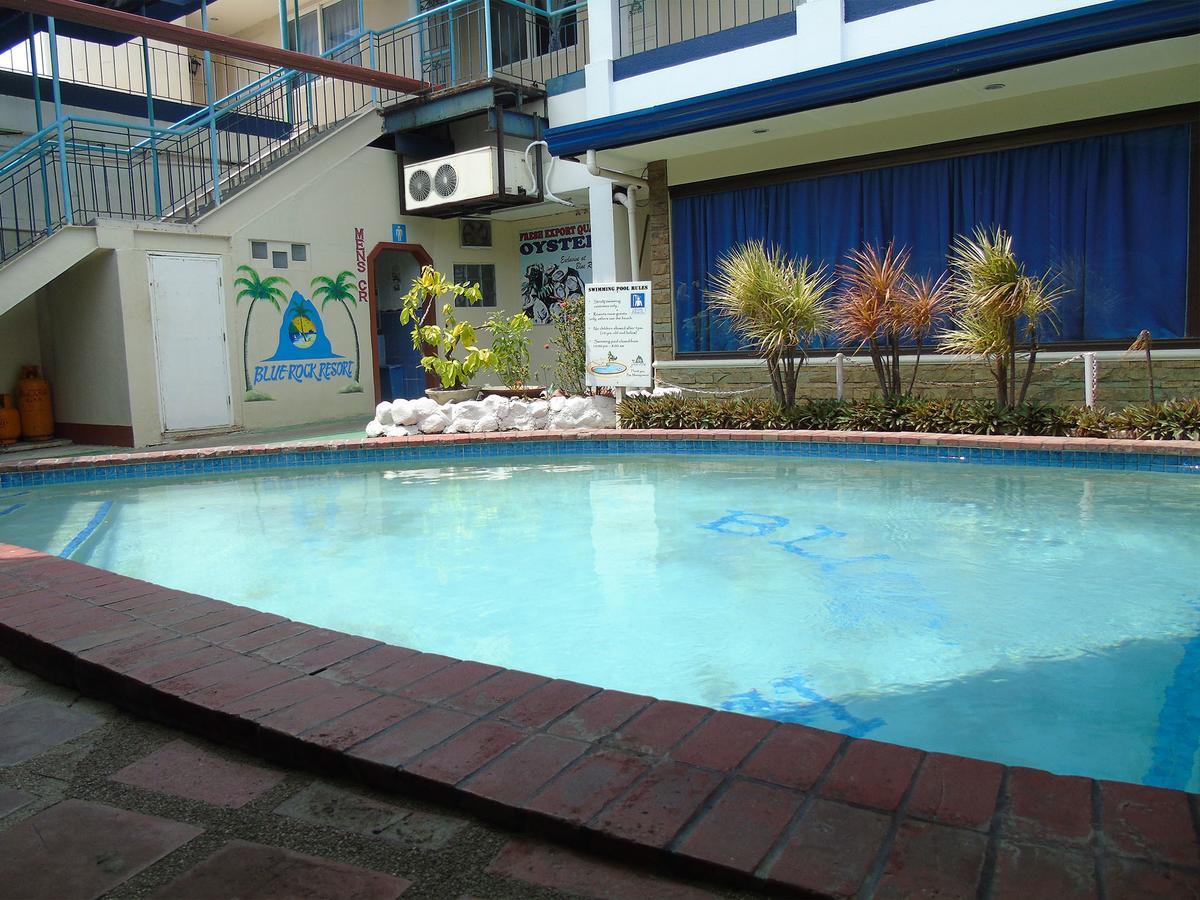 Blue Rock Resort Olongapo Esterno foto