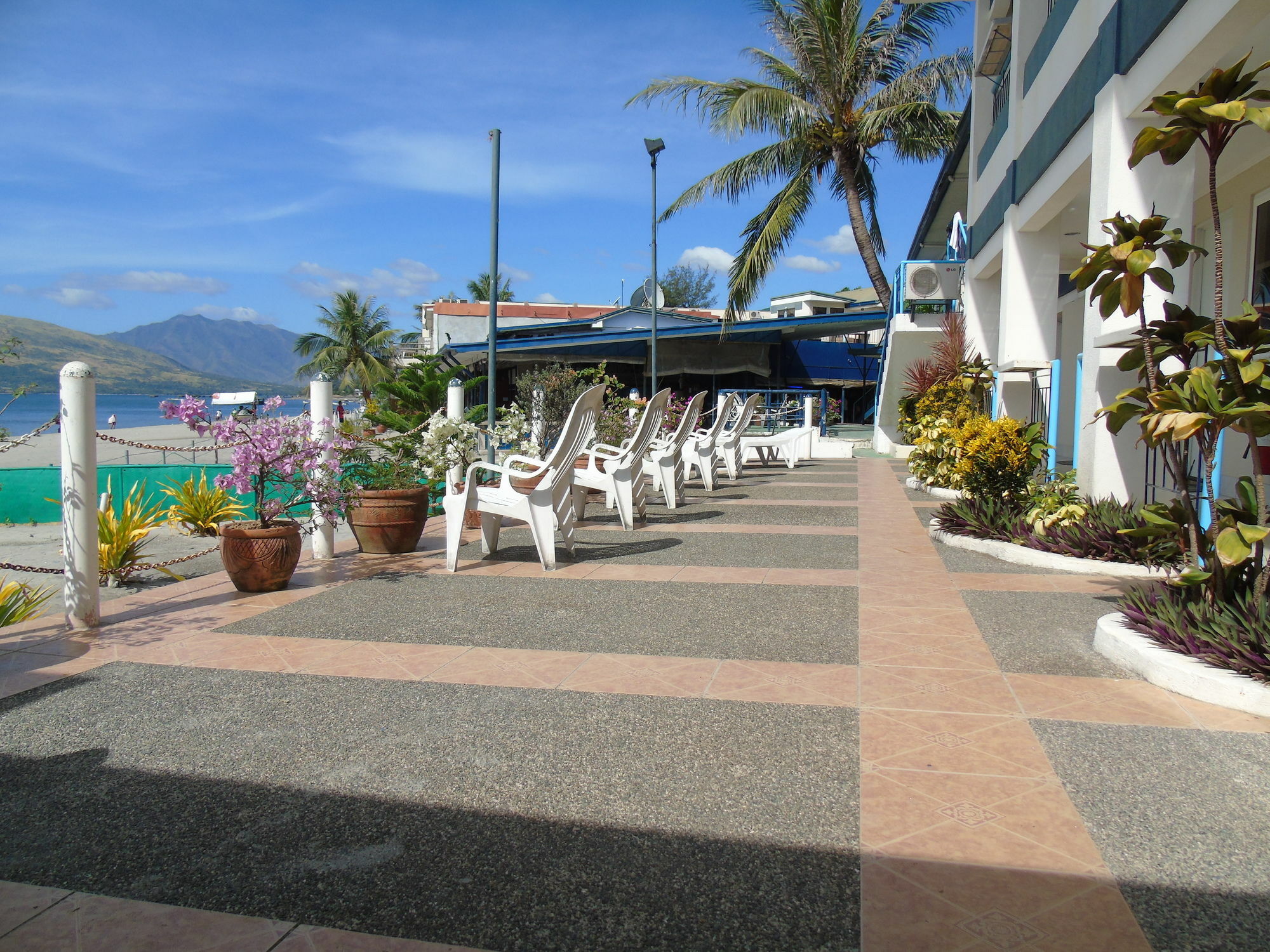 Blue Rock Resort Olongapo Esterno foto